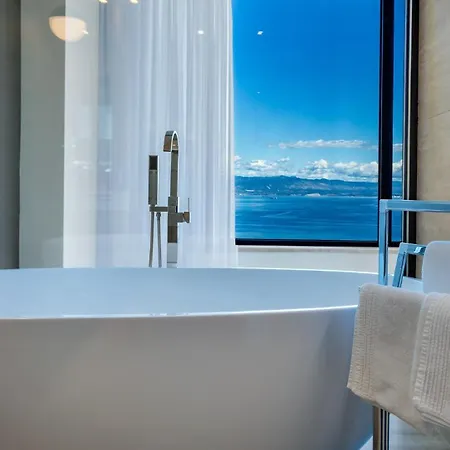 Sky Pool Villa *