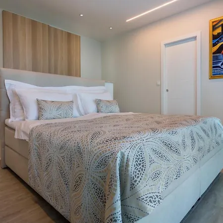 Sky Pool ميدفيجا